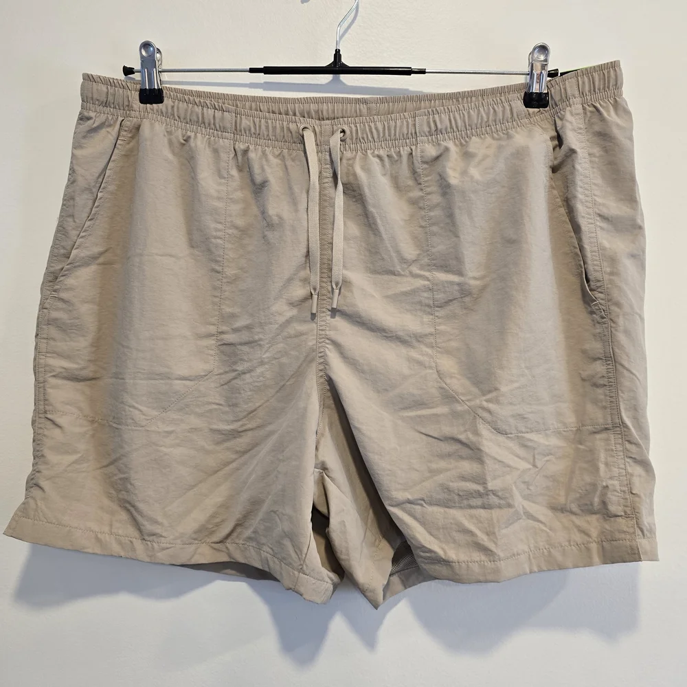 DSG Men's Beige Relax Fit Short Size xl Nwt - Picture 1 of 9